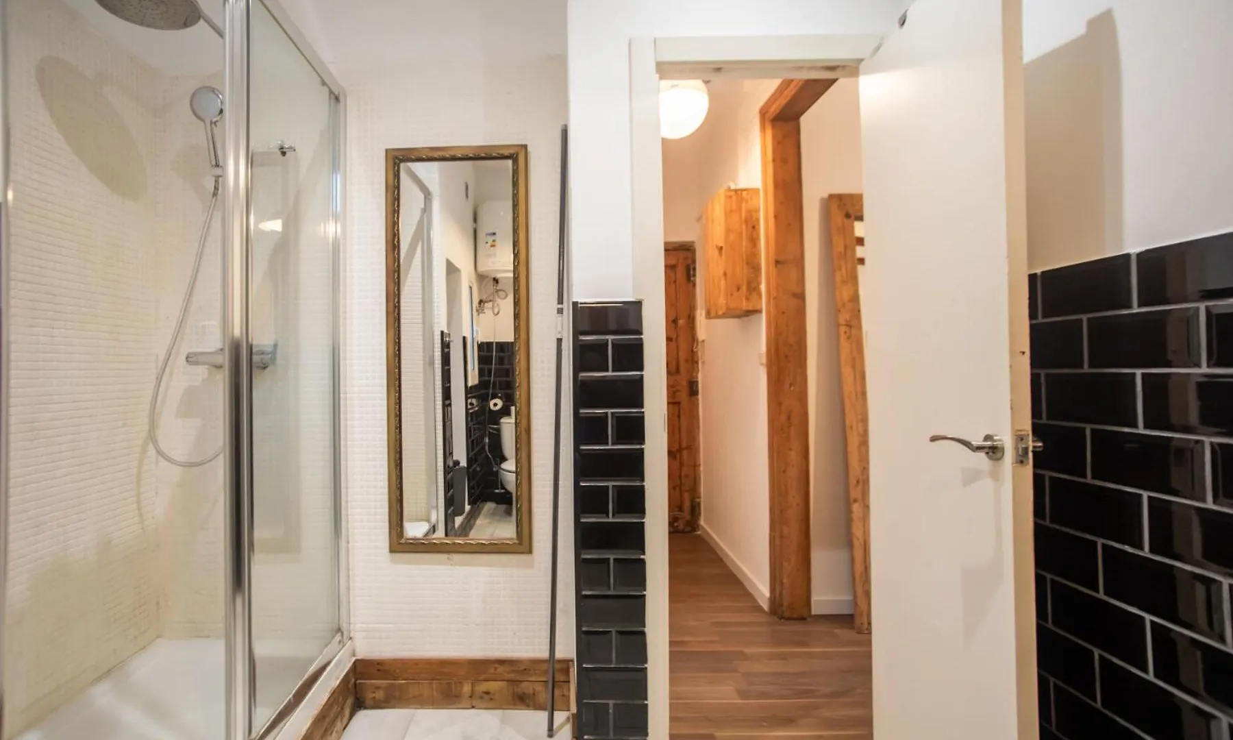32Ros1063- Brand New 1 Bedroom Flat In Paralel Barcelona Apartment